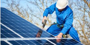 Installation Maintenance Panneaux Solaires Photovoltaïques à Halloy